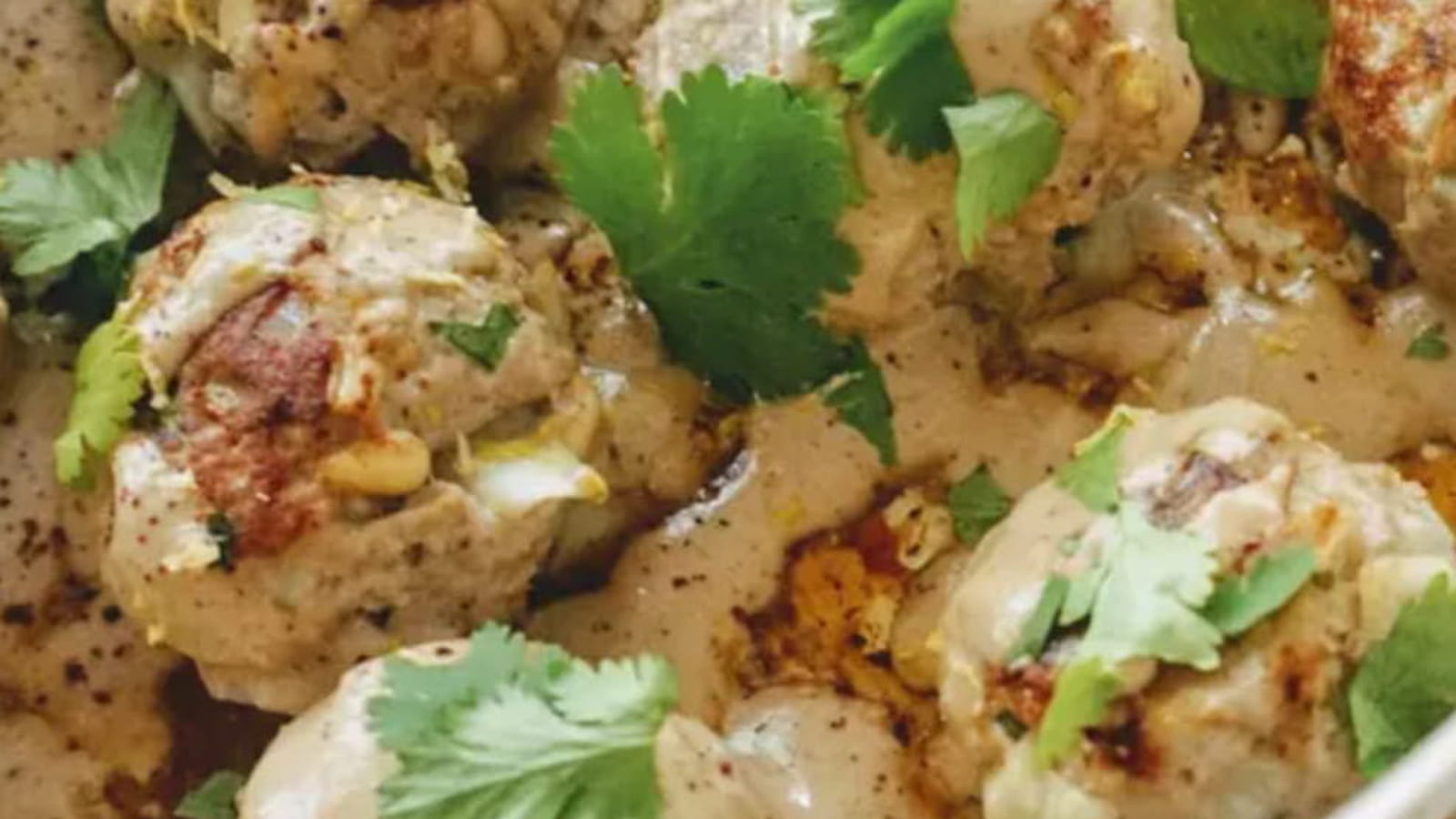 Keftas de boeuf au citron, sauce tahini