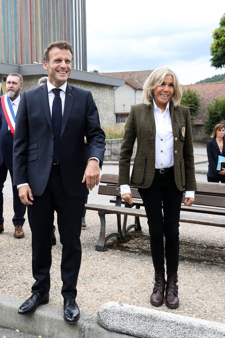 brigitte-macron-veste-blazer