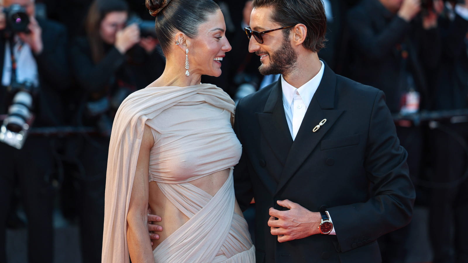 Pierre Niney et Natasha Andrews