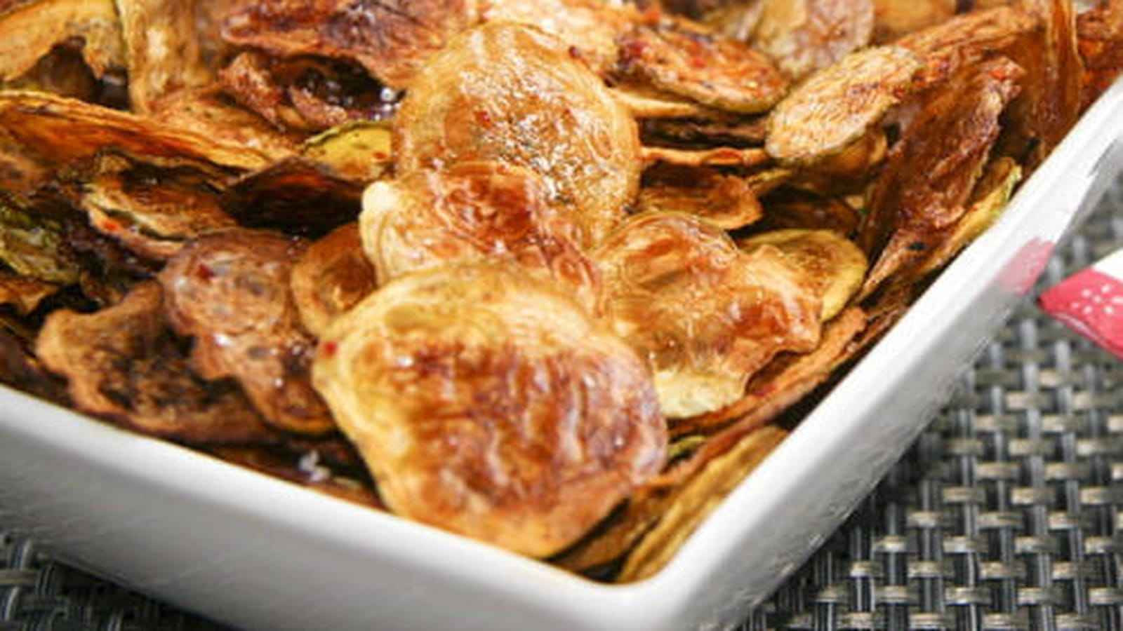Chips épicées de courgettes