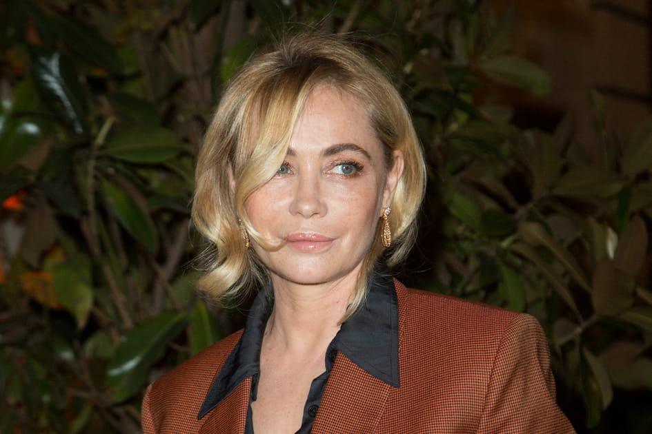 Le carr&eacute; ondul&eacute; d'Emmanuelle B&eacute;art