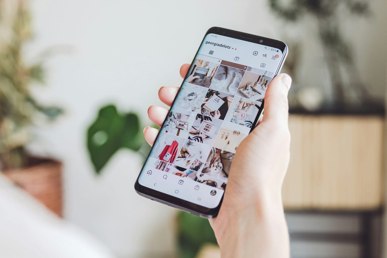 Few users know, this Instagram scam steals your identity in one click Few users know, this Instagram scam steals your identity in one click