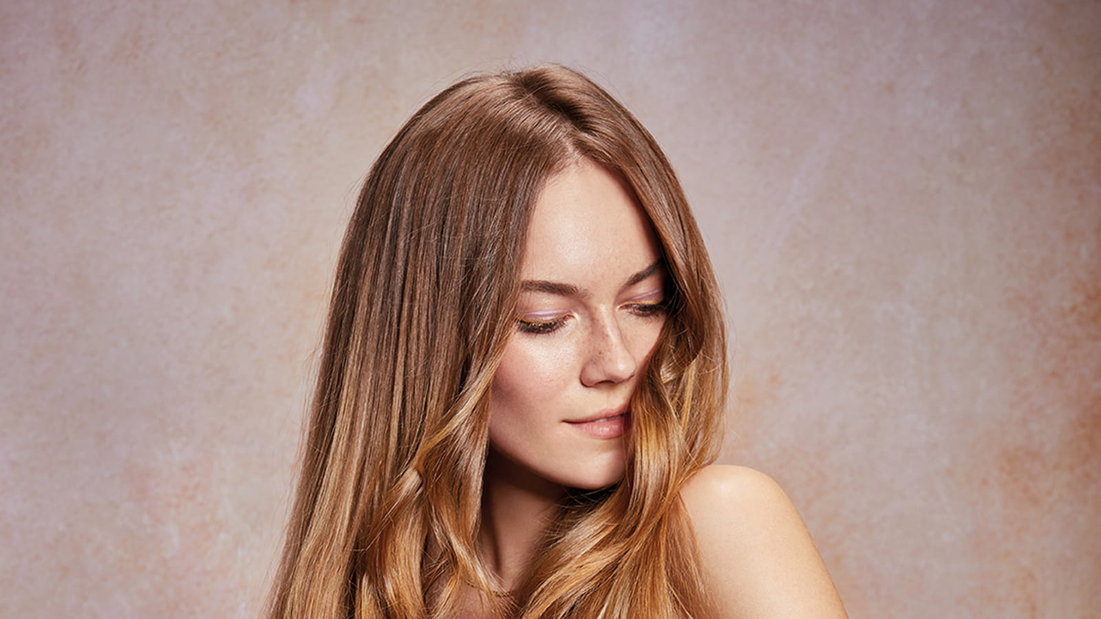 Cheveux blonds cuivrés