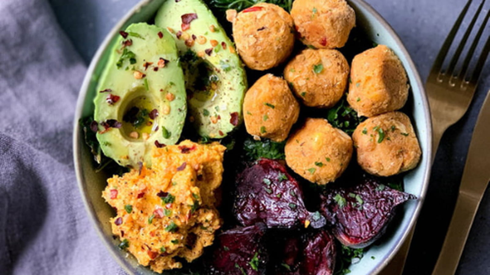 Buddha Bowl et mousse de carottes