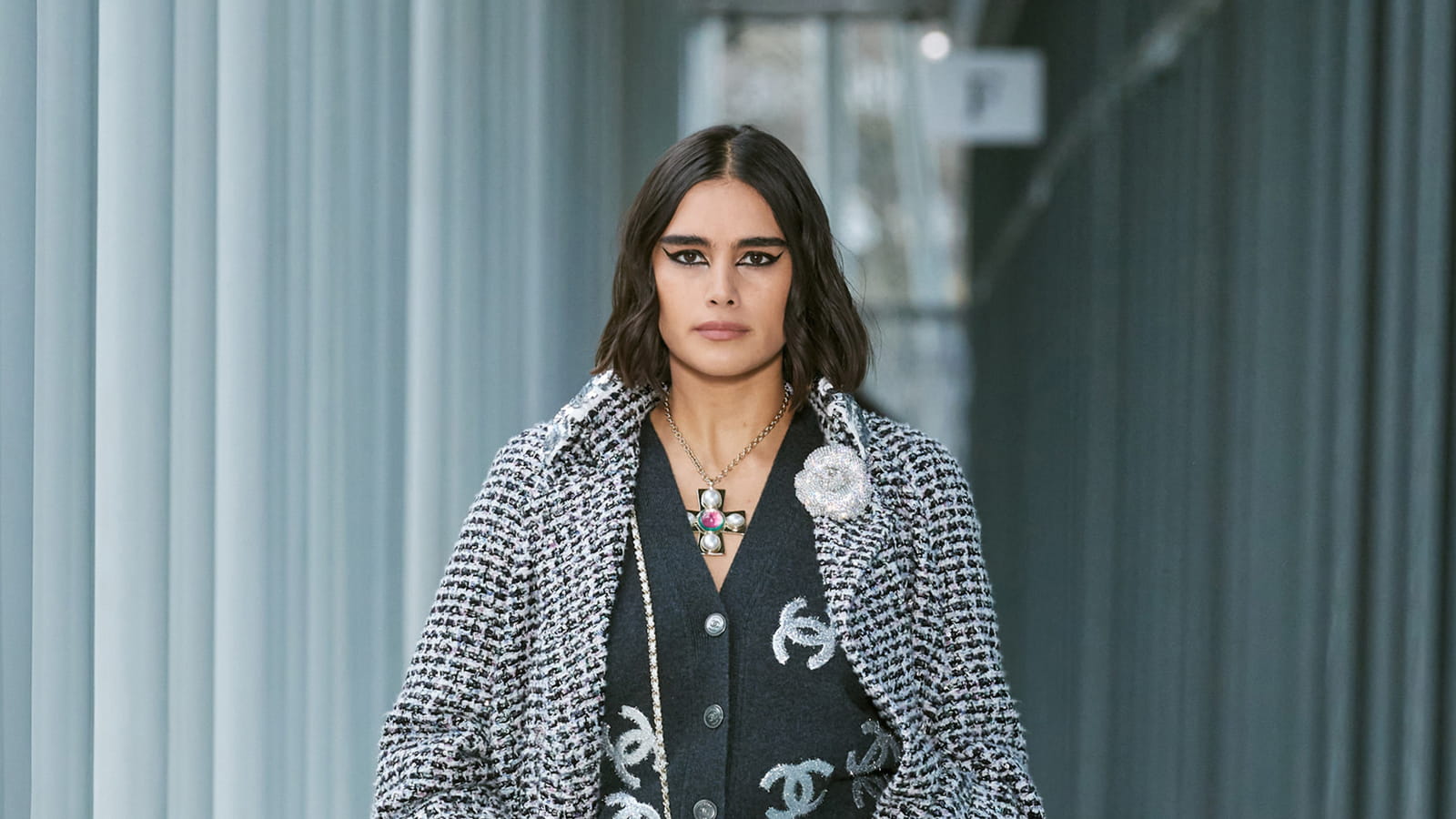 Look 38