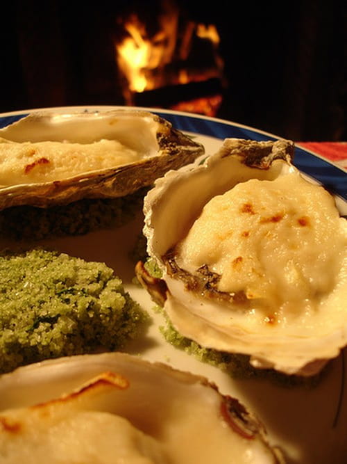 Huîtres au roquefort et au champagne