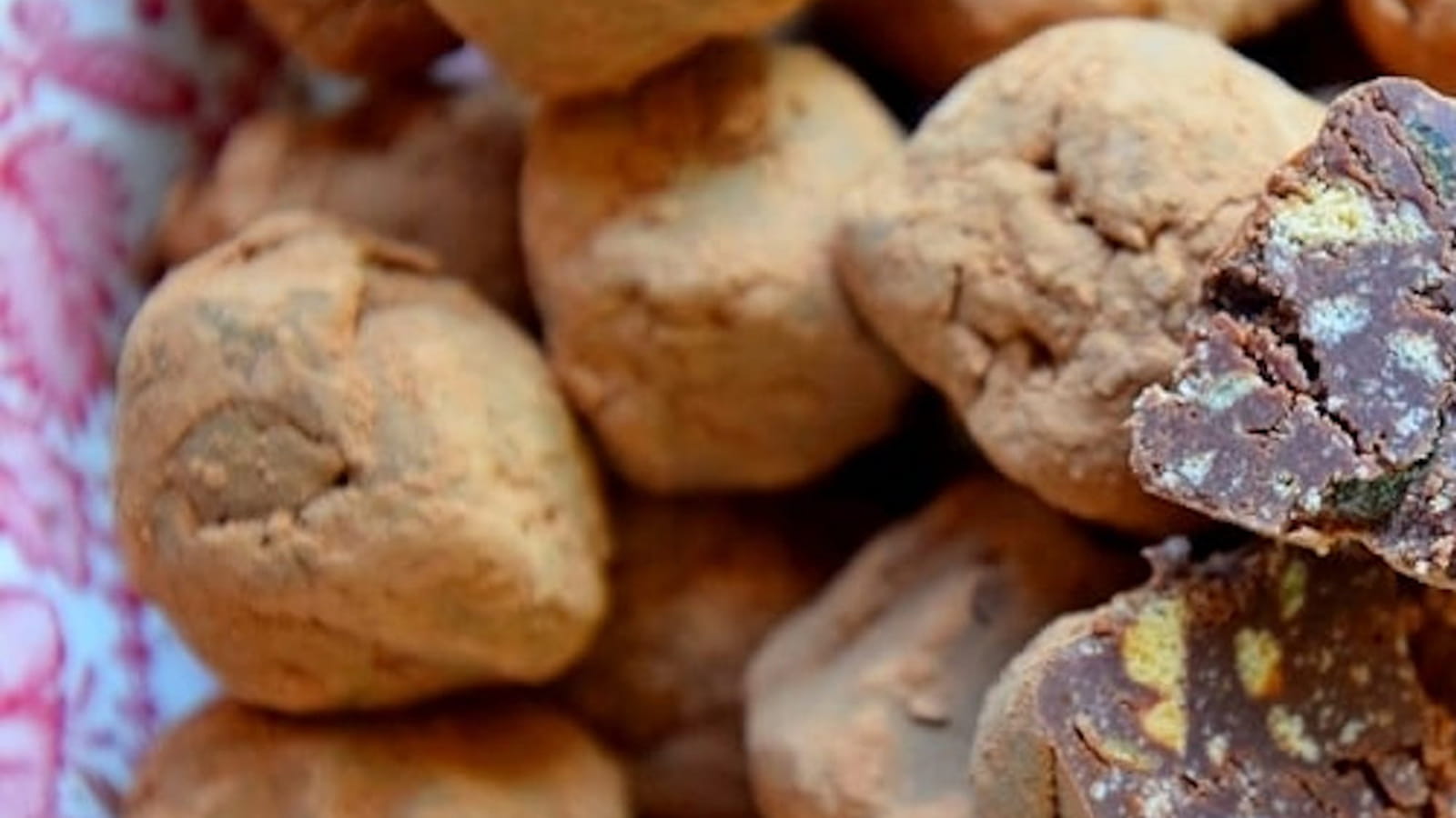 Truffe au chocolat et aux pépites d'abricot