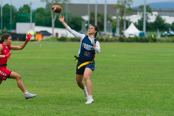 elisa-de-santis-flag-football