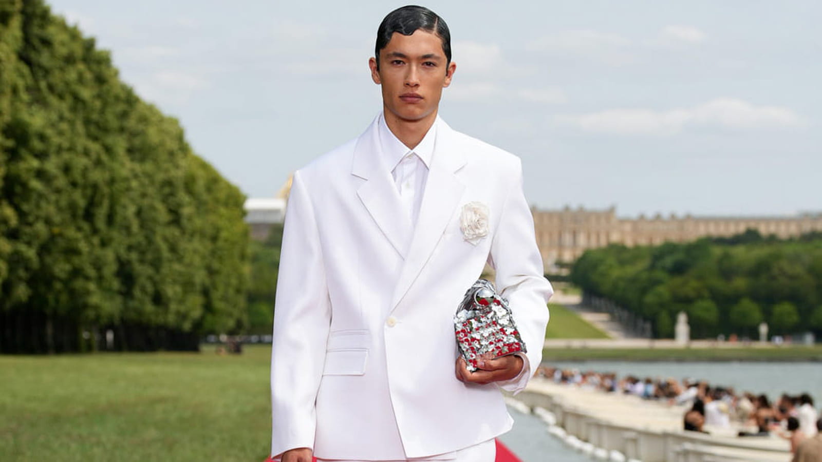 Look 37