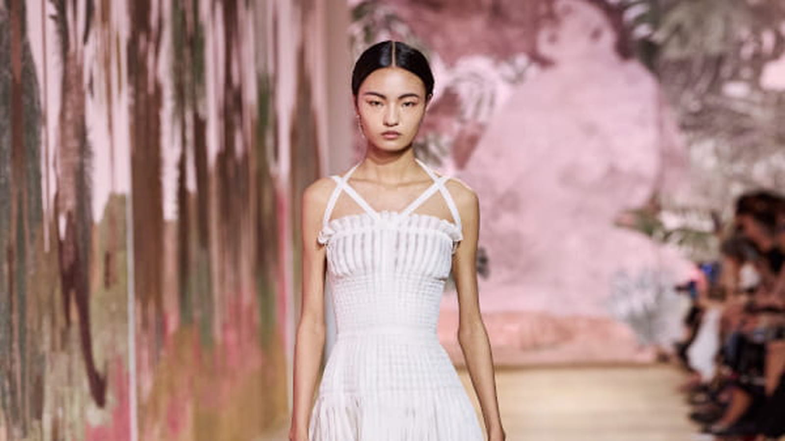 Look 13 