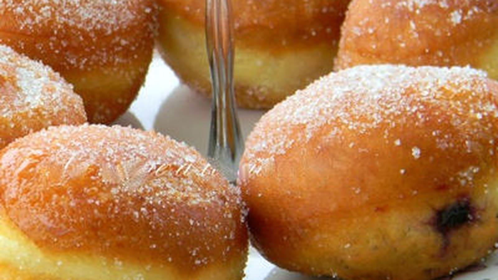 Petits beignets à la confiture