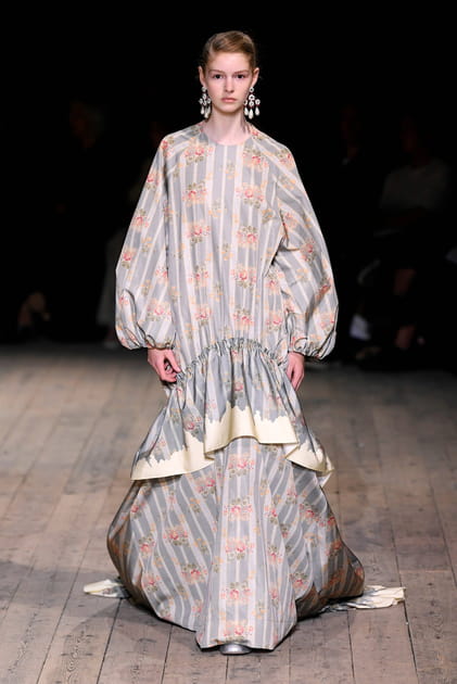 D&eacute;fil&eacute; Simone Rocha printemps-&eacute;t&eacute; 2020