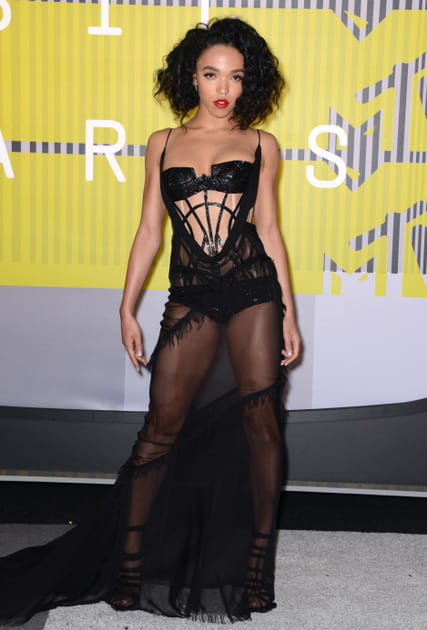 FKA Twigs en Atelier Versace