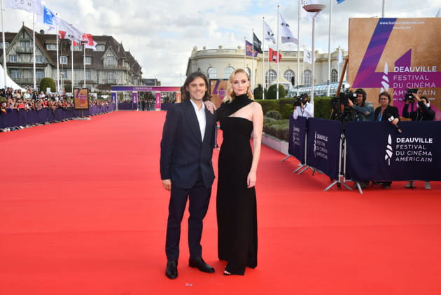 Orelsan et Sophie Turner : duo improbable
