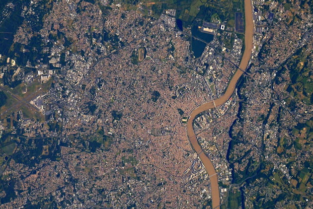 L'astronaute Sophie Adenot partage une photo de Bordeaux depuis le ciel