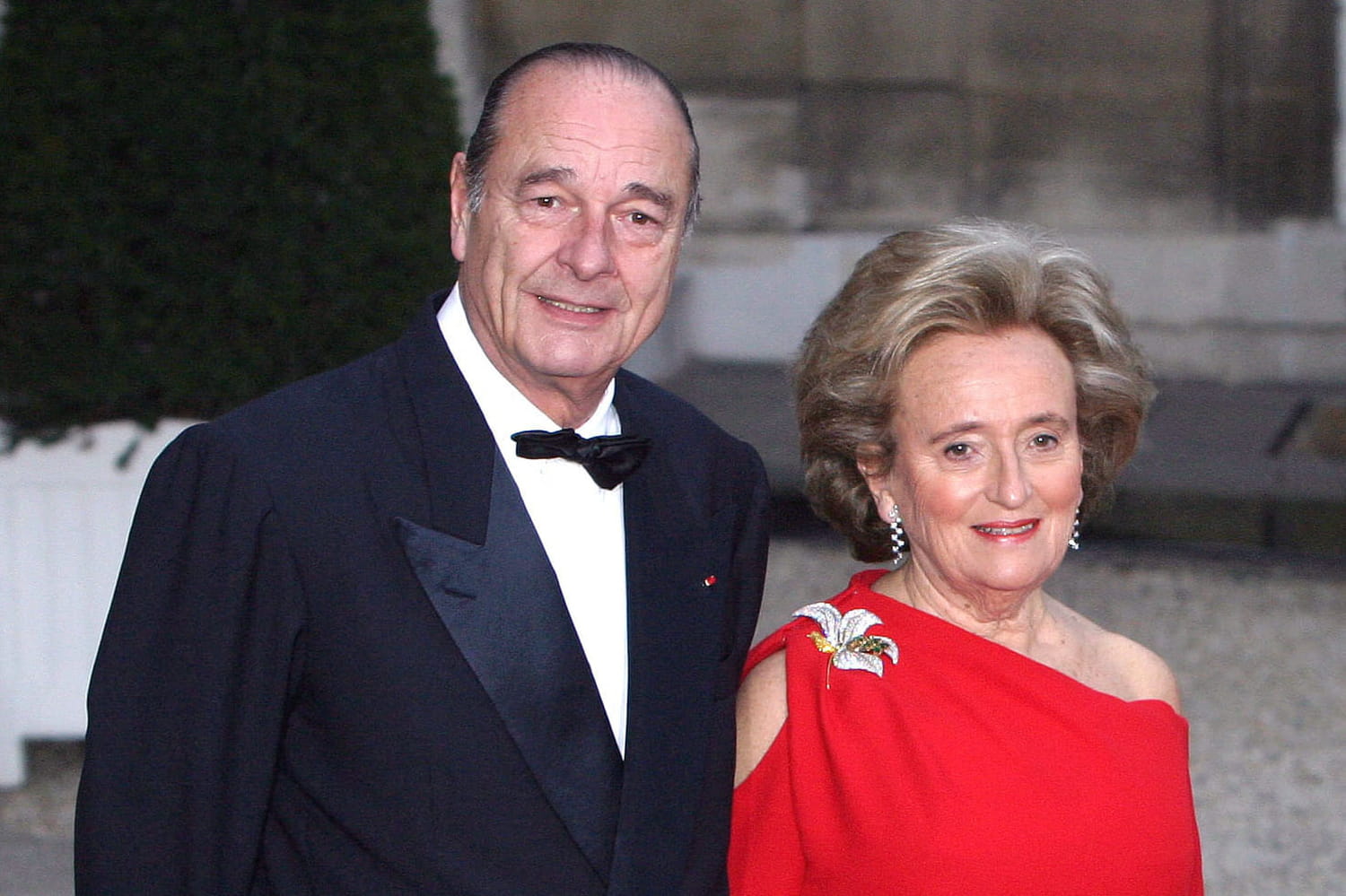 His first inexpensive impression of Jacques Chirac, “he must take drugs”
