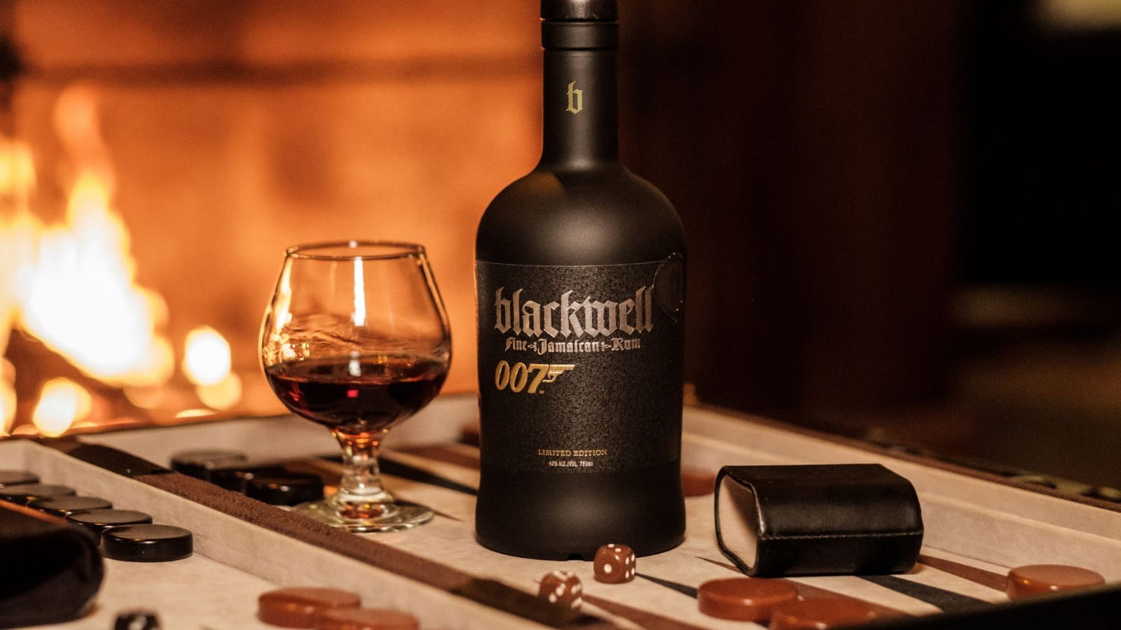 Le rhum jamaïcain 007 Blackwell 
