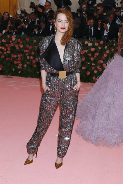 Emma Stone en costume &agrave; paillettes