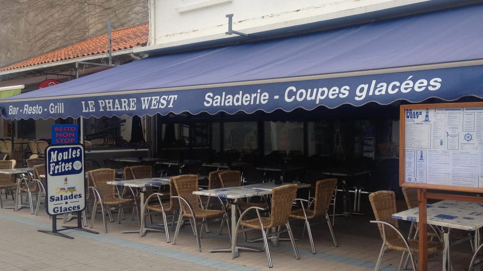 Le Phare Ouest à La Tranche-sur-Mer 