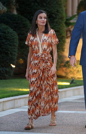 look-letizia-d-espagne
