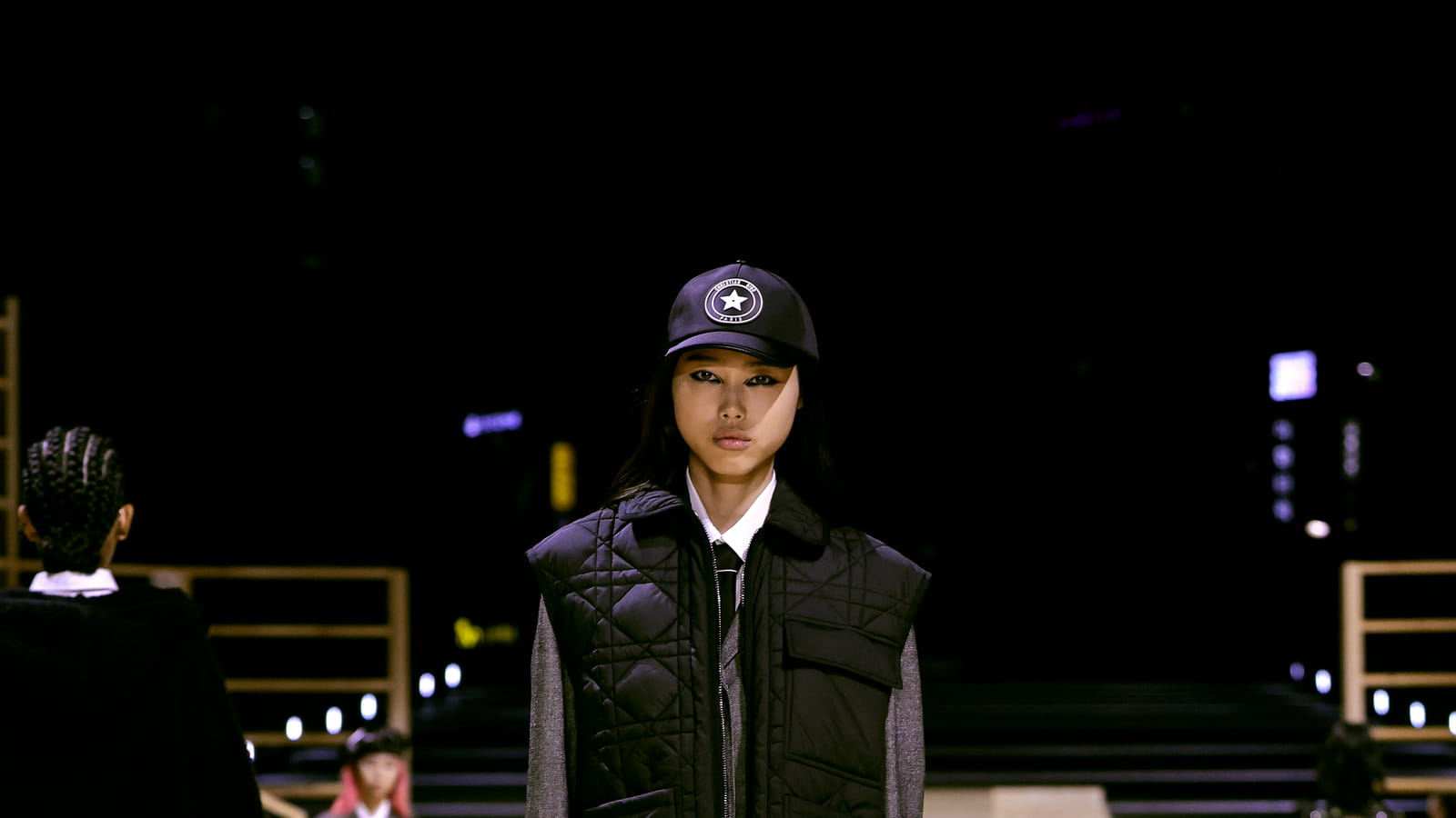 Look 50