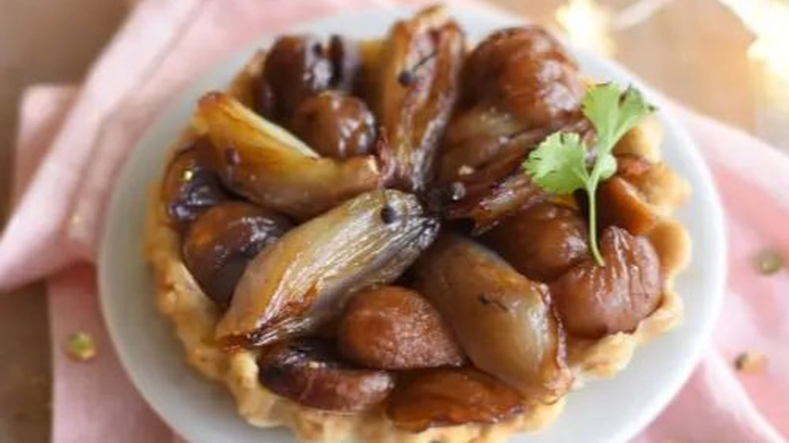 Mini-tatin de châtaignes & échalotes au poivre de Setchuan