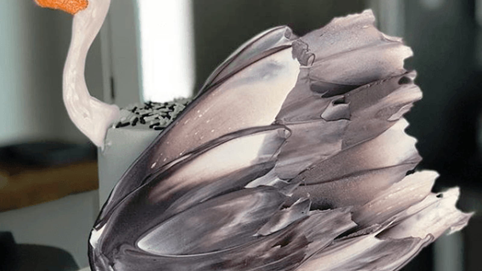 Le brushstroke cake autruche
