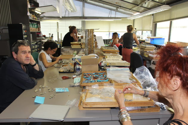 Une grande famille dans la maison-atelier