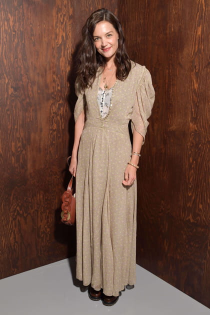 Katie Holmes au d&eacute;fil&eacute; Chlo&eacute;