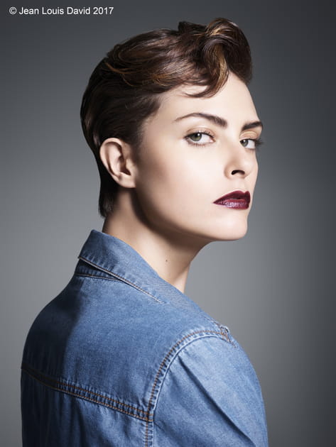 Court &agrave; la gar&ccedil;onne