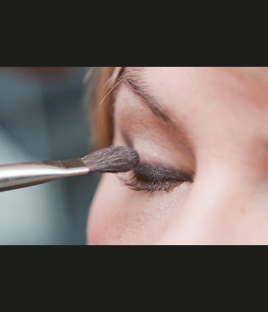 Le maquillage des paupi&egrave;res
