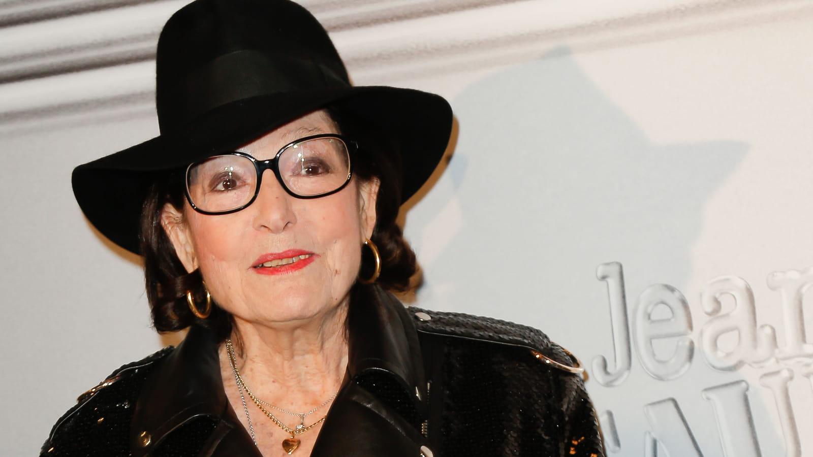 Nana Mouskouri