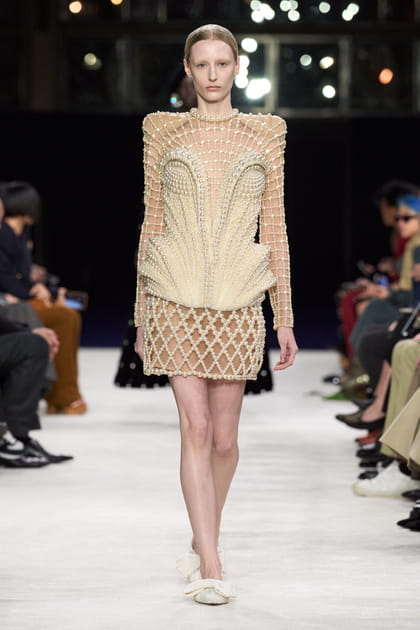 Look 45&nbsp;du d&eacute;fil&eacute; Balmain