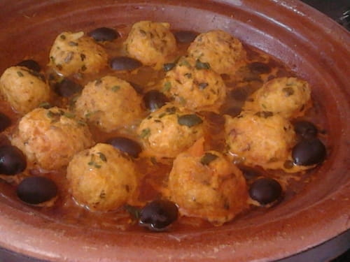 Tajine de boulettes de poulet aux olives