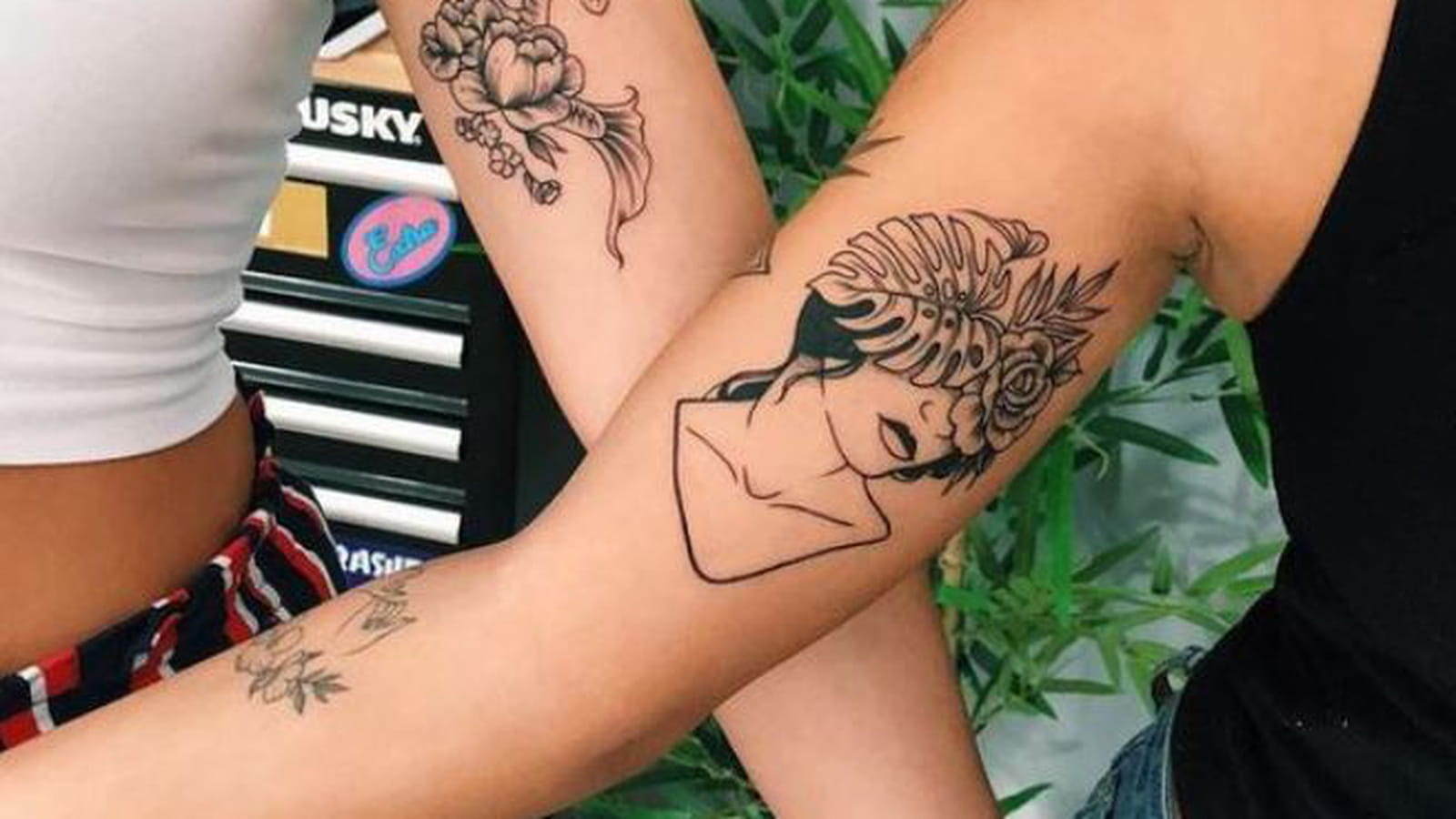 Le tatouage poétique en duo