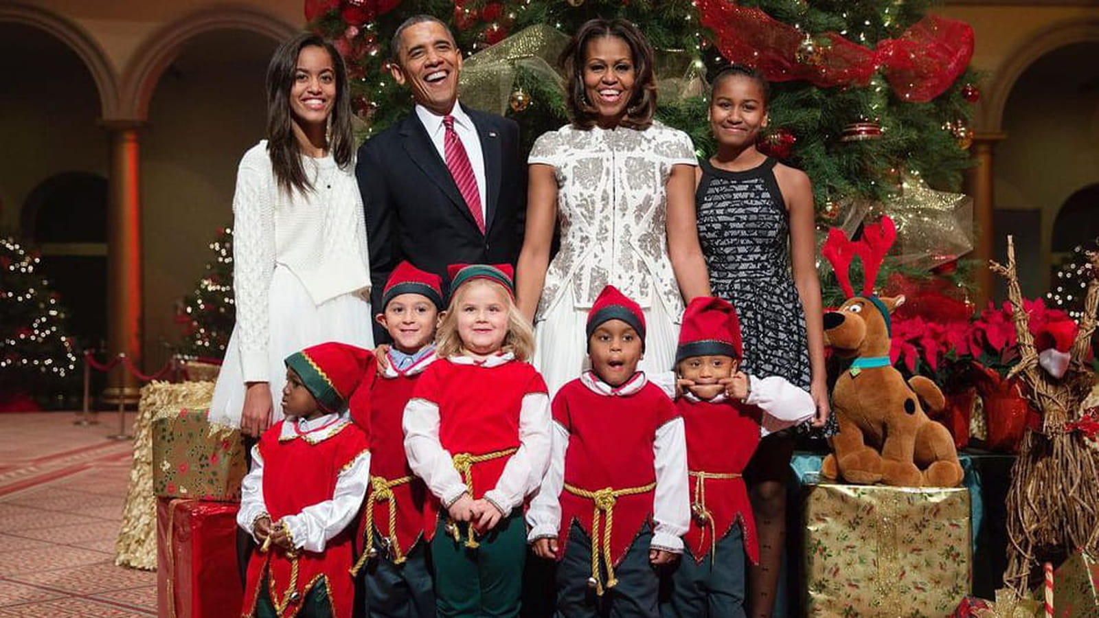Barack et Michelle Obama et leurs deux filles