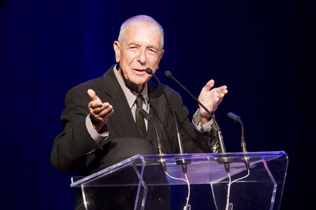 Leonard Cohen re&ccedil;oit le prix Glenn Gould en 2012