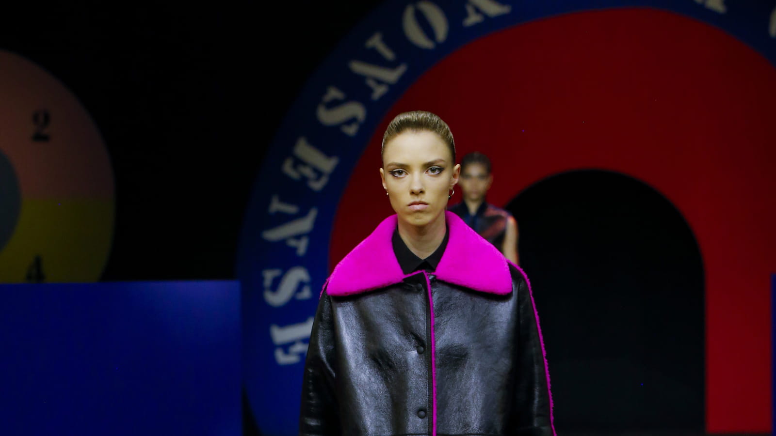 Look 75