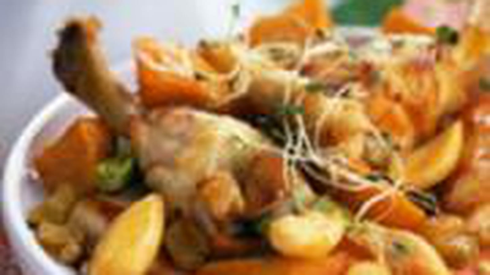 Tajine de poulet aux raisins et patates douces
