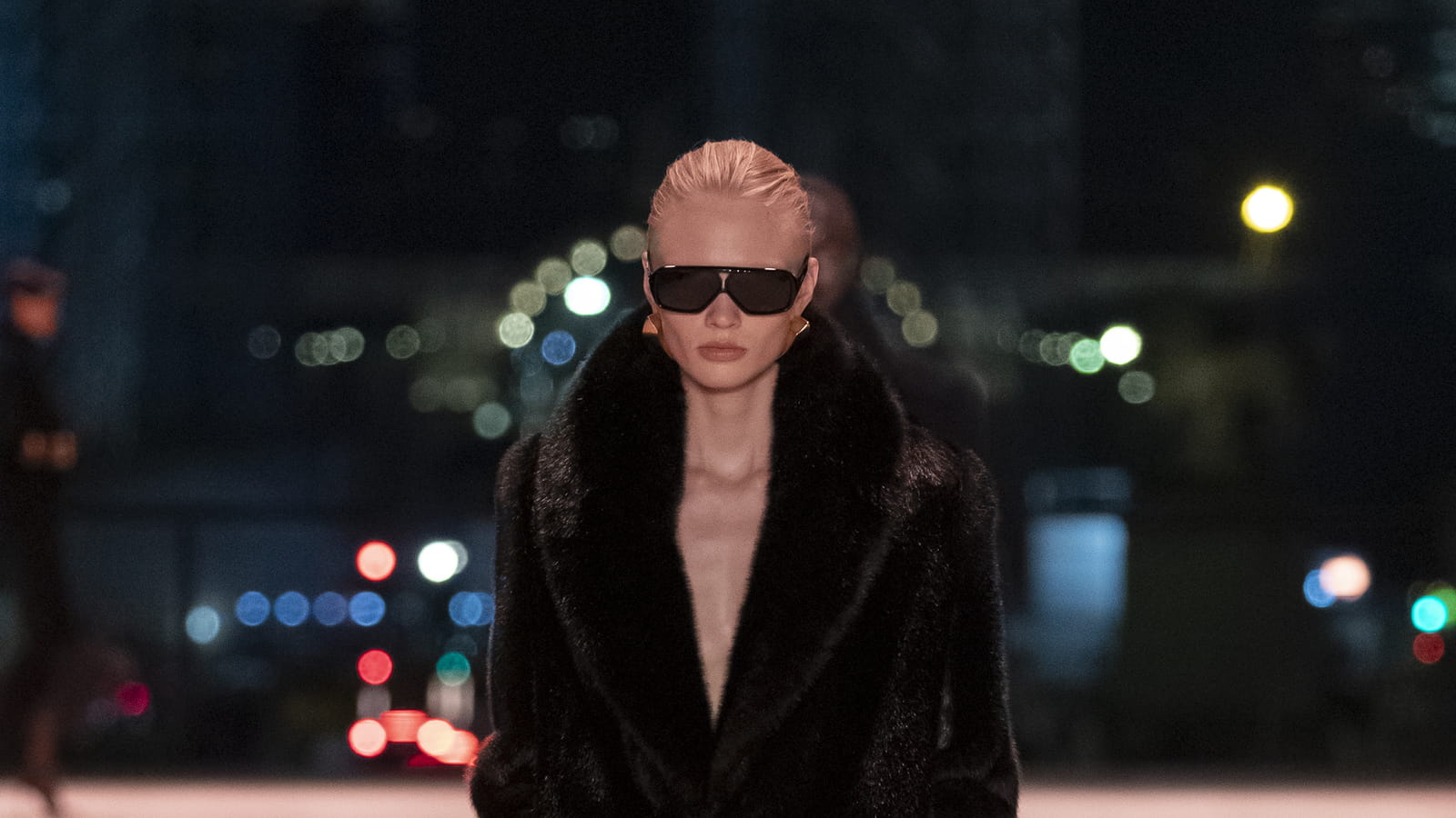 Look 7