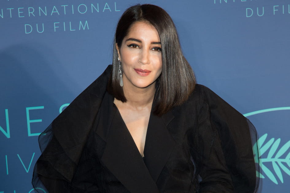 Le carr&eacute; lisse de Le&iuml;la Bekhti