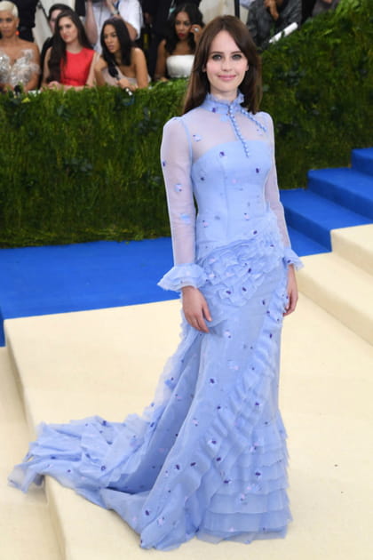 Felicity Jones au Met Gala 2017
