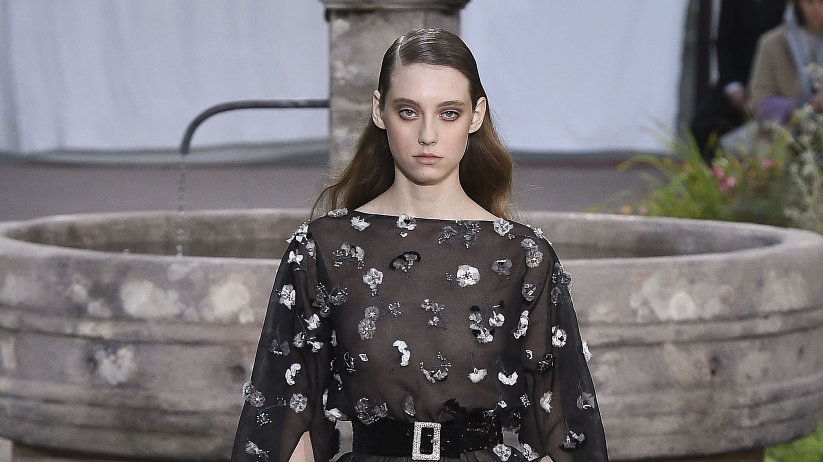 Look 52