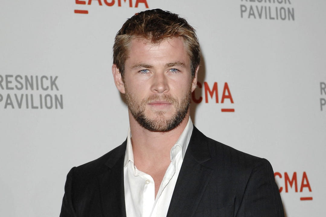 Chris Hemsworth, cheveux courts