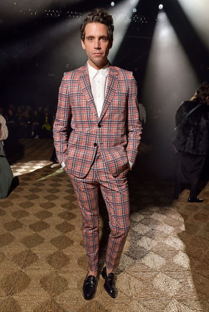 Mika au d&eacute;fil&eacute; Viktor & Rolf