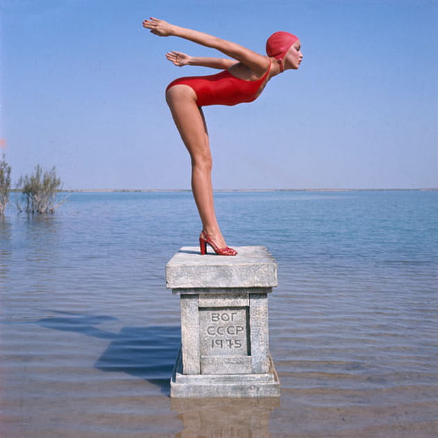 Jerry Hall, Vogue, 1975