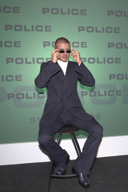 David Beckham en costume à fines rayures