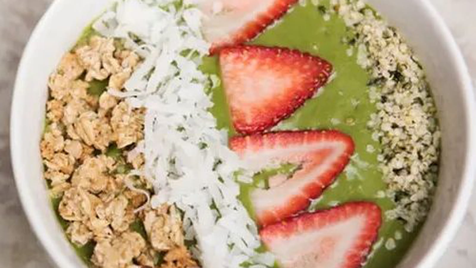 Smoothie bowl au thé matcha
