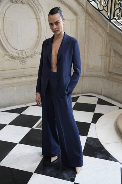 Cara Delevingne au d&eacute;fil&eacute; Christian Dior