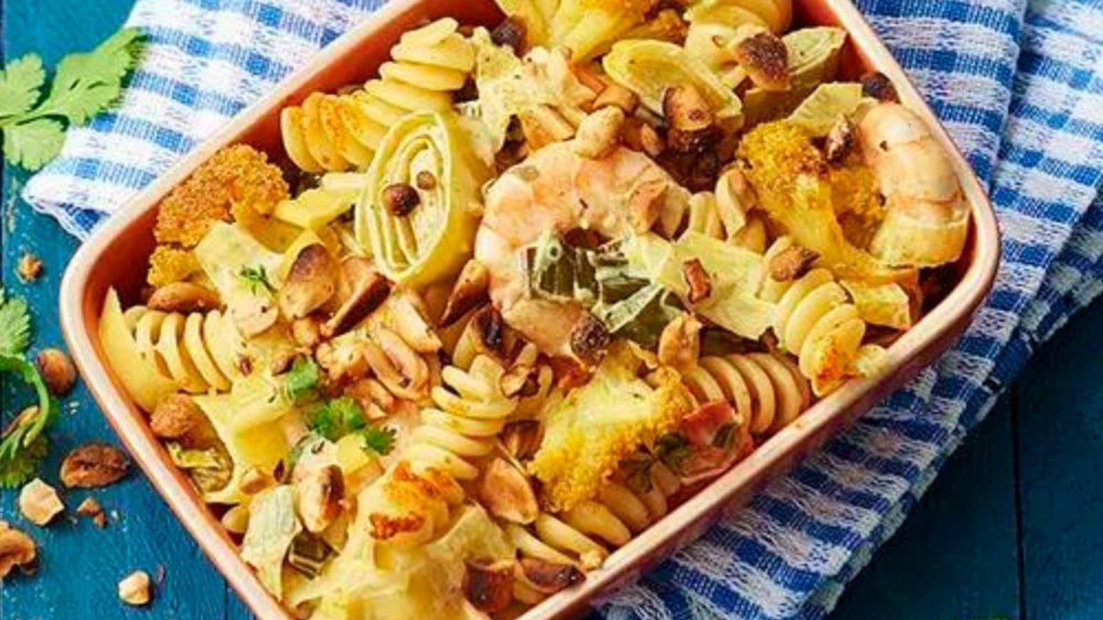 Gratin de fusilli aux crevettes à l’indienne